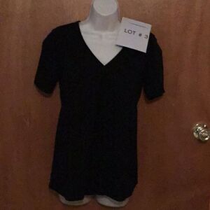 Ladies size small maternity tee from DUO